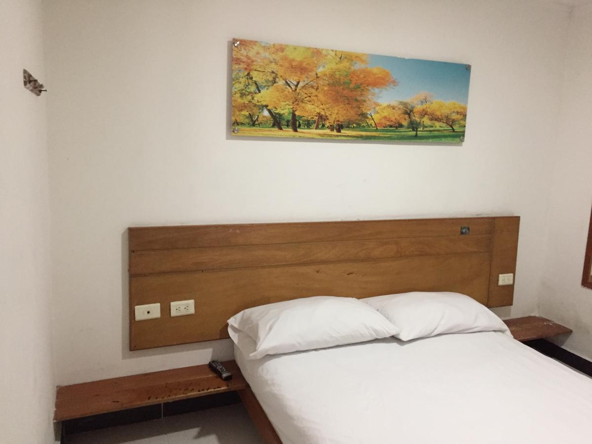 Hotel La Mansion Medellin Bagian luar foto